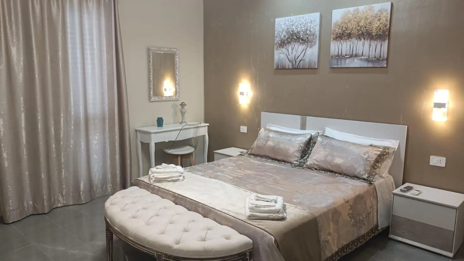 B&B Kairos Itala 0*,  Italy