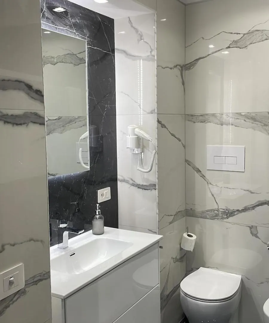 B&B Kairos Itala 0*,